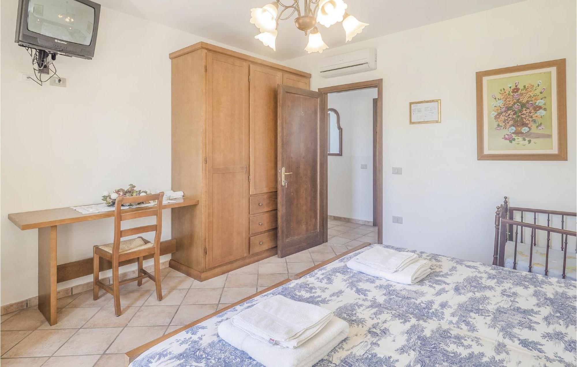Awesome Home In Ariano Nel Polesine With Kitchen San Basilio Εξωτερικό φωτογραφία