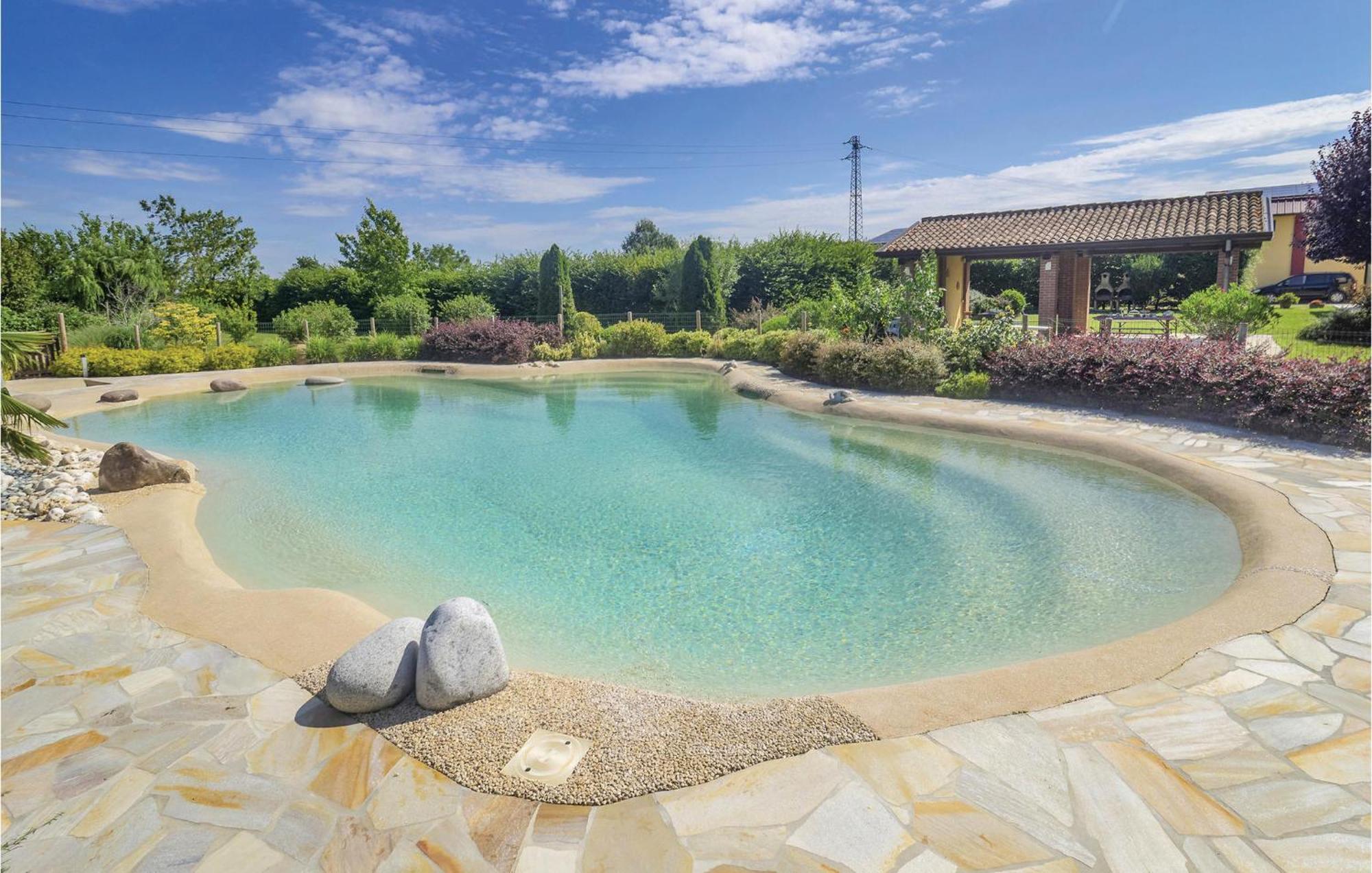 Awesome Home In Ariano Nel Polesine With Kitchen San Basilio Εξωτερικό φωτογραφία