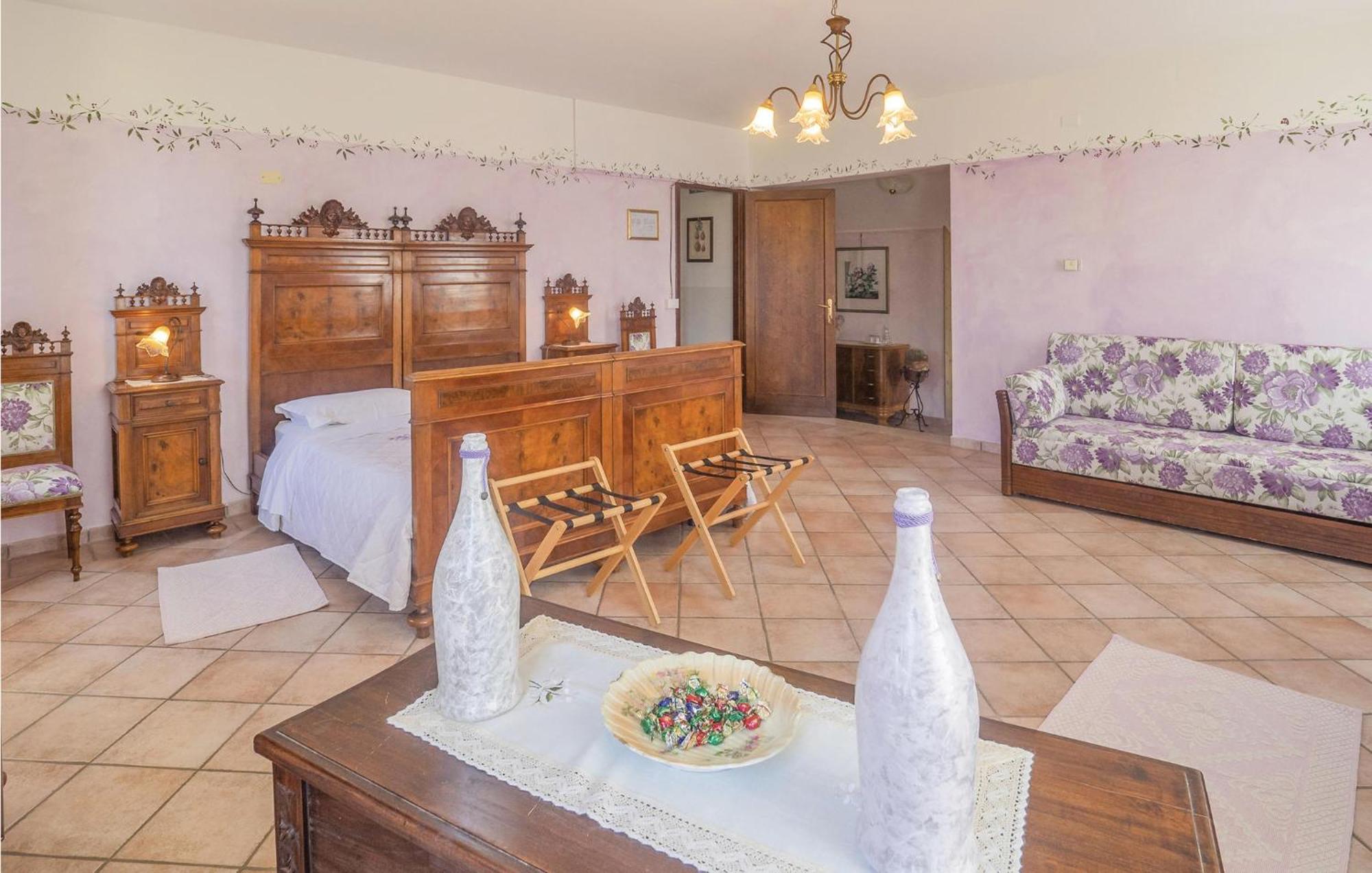 Awesome Home In Ariano Nel Polesine With Kitchen San Basilio Εξωτερικό φωτογραφία